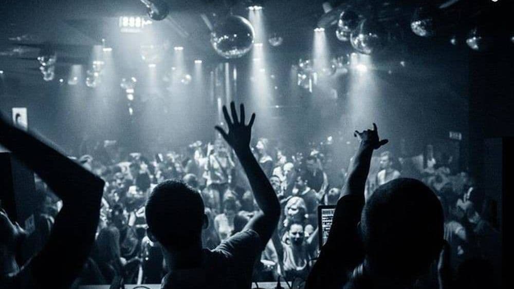 *enjoyclub